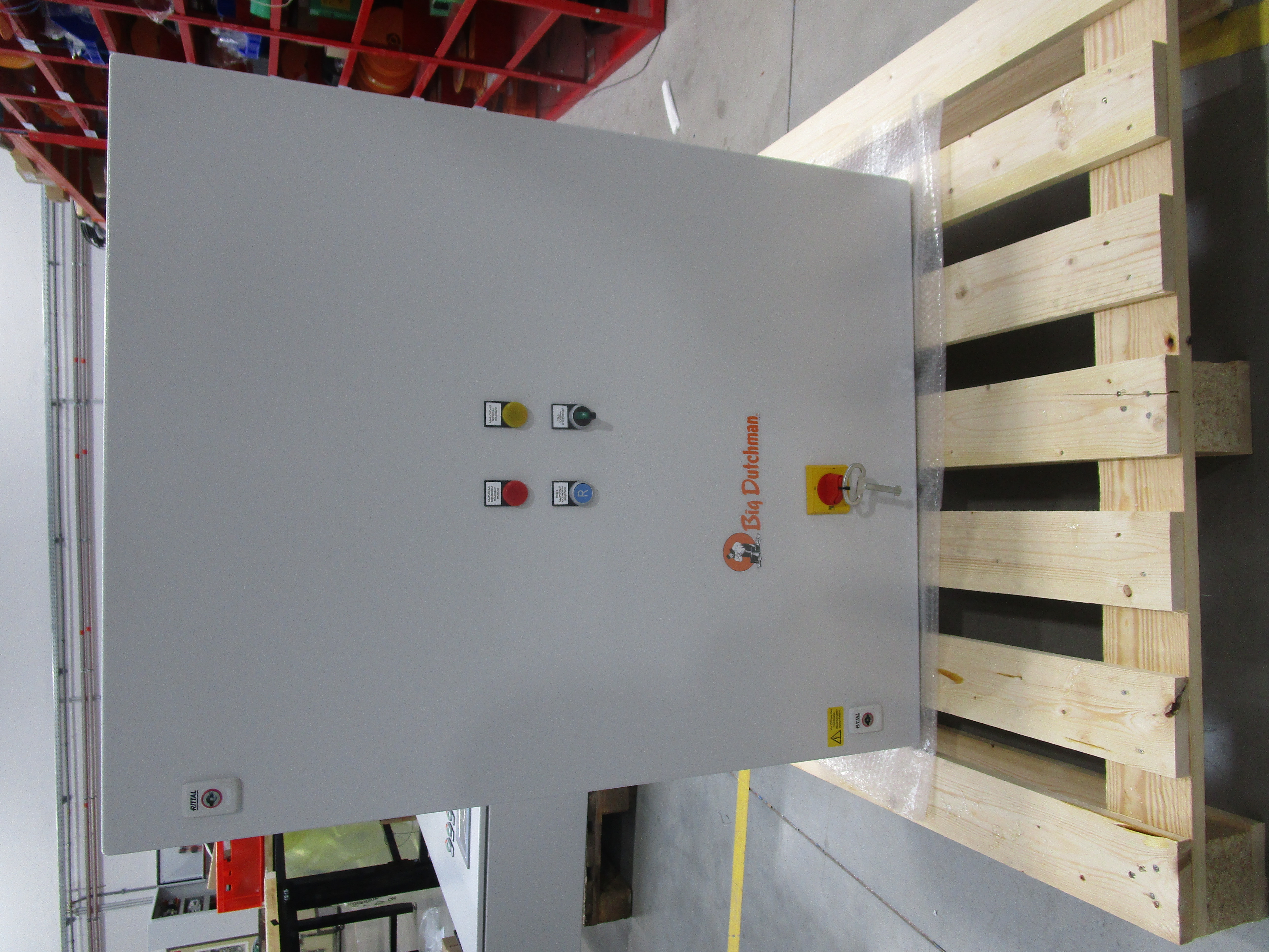 Control cab. Egg Cross Collection 5-6